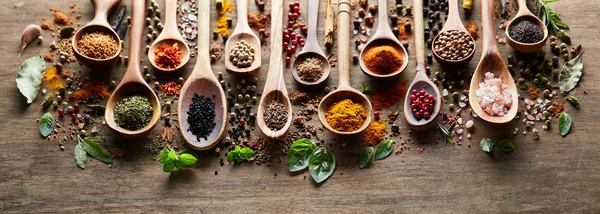Herbs Spices Wooden Board — Stock Photo, Image