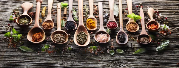 Herbs Spices Wooden Board — Stock Photo, Image