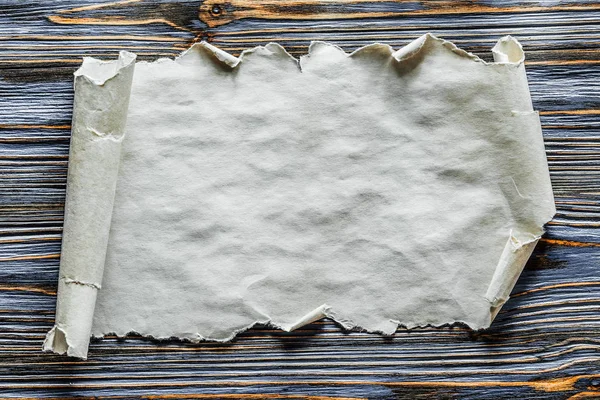 Pergamena vintage su tavola di legno blu — Foto Stock