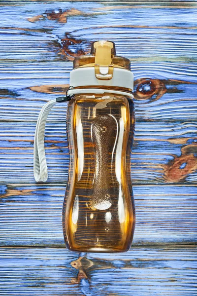 Fitness Víz Shaker Kék Vintage Fából Készült Táblán — Stock Fotó