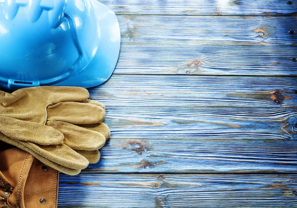 Guantes Seguridad Cuero Gorra Cinturón Construcción Tablero Madera Vintage —  Fotos de Stock