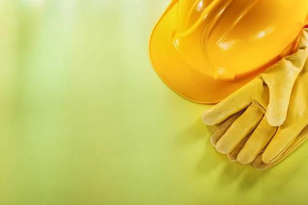 Safety Gloves Hard Hat Yellow Background — Stock Photo, Image