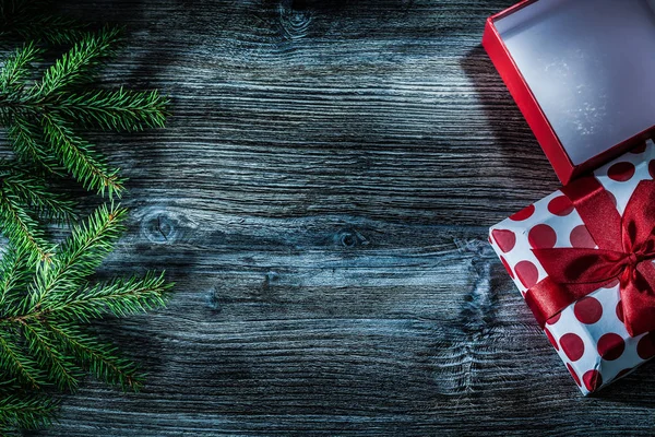 Wrapped Present Box Fir Branches Wooden Board — Stock Photo, Image