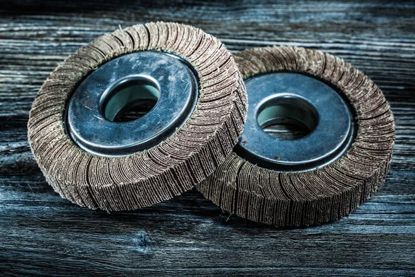 Set Gebruikte Slijpen Schijven Vintage Houten Bord — Stockfoto