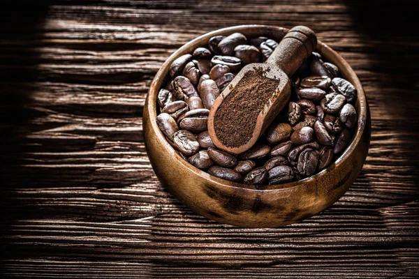 Ground Coffee Seeds Bowl Scoop Wooden Board — Stock Photo, Image