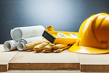 inşaat planları eldiven seviyesi kask