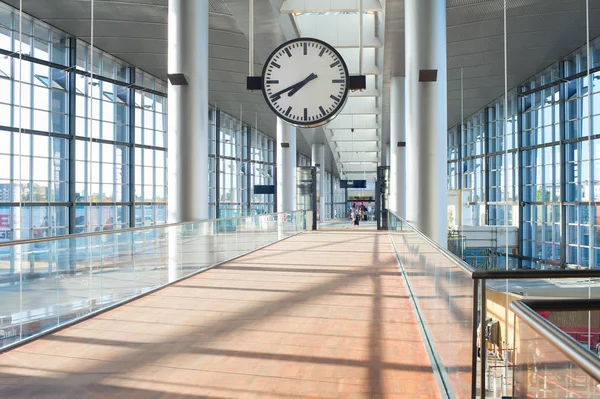 Óra Kastrup Nemzetközi Repülőtér Hall Copenhagen Dánia — Stock Fotó