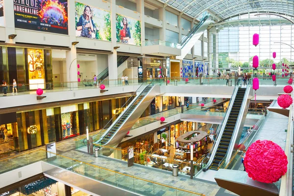 Cingapura Janeiro 2017 Shopping Center Marina Bay Sands Resort — Fotografia de Stock