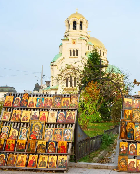 Sofia Bulgária Oct 2016 Ícones Para Vender Frente Famosa Catedral — Fotografia de Stock
