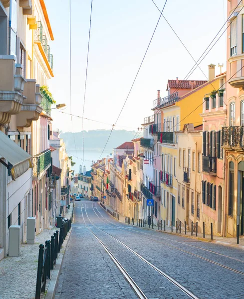 Историческая Улица Лиссабона Португалия — стоковое фото