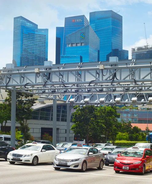 Σιγκαπούρη Ιανουαρίου 2017 Κυκλοφορίας Στο Κέντρο Της Πόλης Πυρήνα Της — Φωτογραφία Αρχείου