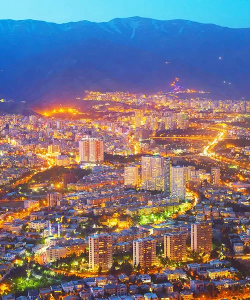 Alacakaranlıkta Iran Tahran Hava Manzarası — Stok fotoğraf