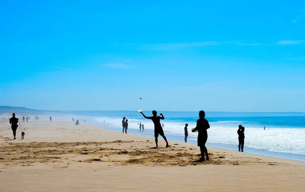 Silhouette People Playing Beach Racket Costa Caparica Beach Lisbon Portugal — Stock Photo, Image