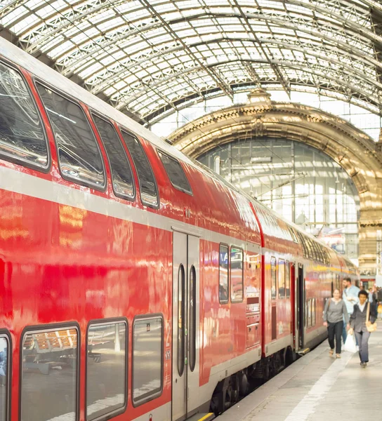 Tren Pasajeros Estación Tren Principal Frankfurt Alemania — Foto de Stock