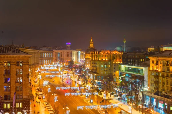 Wieczorem Kijów Gród Oświetlonej Ulicy Khreshatyk Centrum Widok Lotu Ptaka — Zdjęcie stockowe