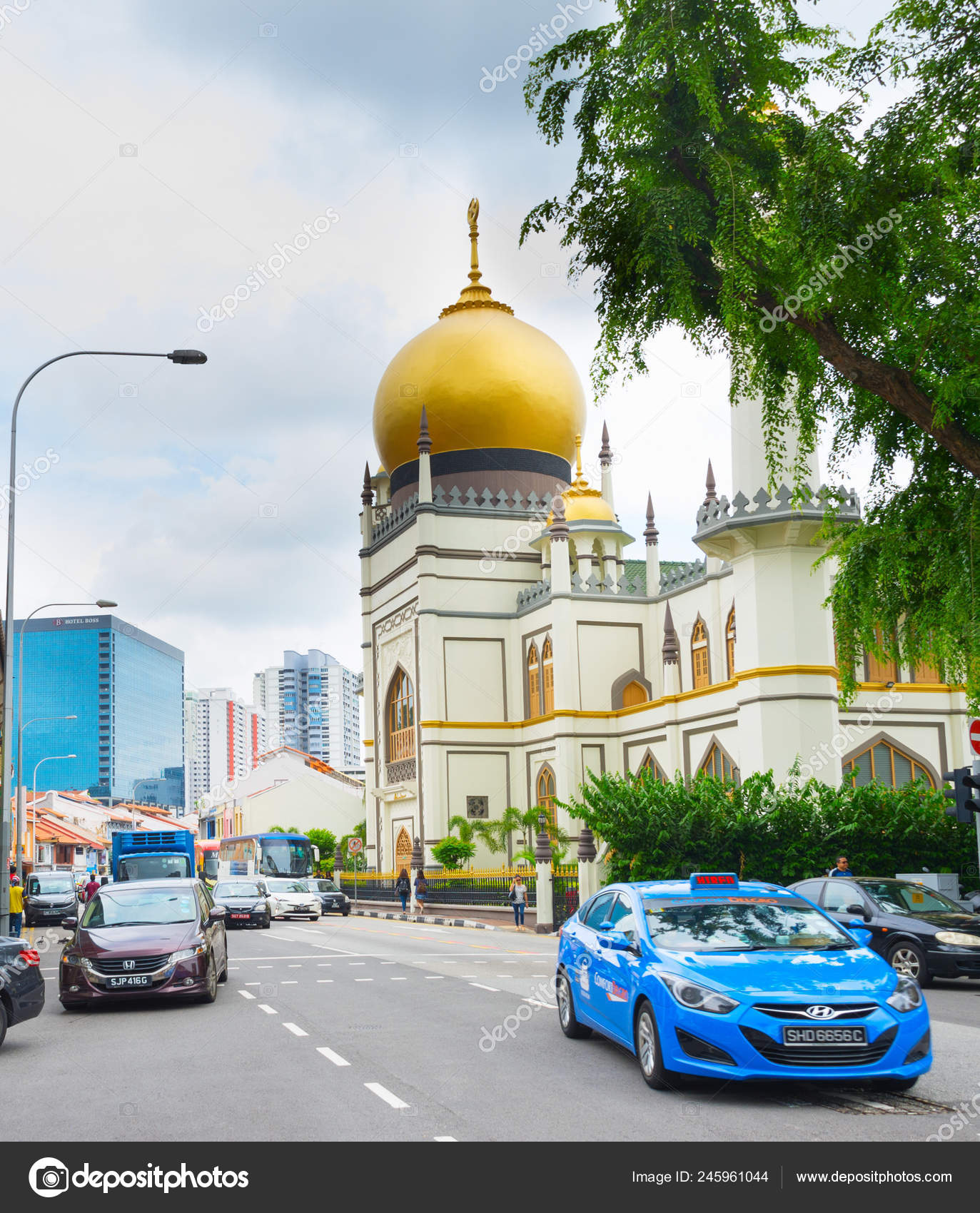 Singapore February 2017 Traffic Road Singapore City Street View Masjid Stock Editorial Photo C Joyfull 245961044