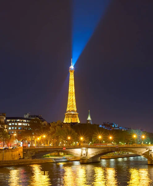 Paris França Ovembro 2018 Aterro Rio Siene Torre Eiffel Com — Fotografia de Stock