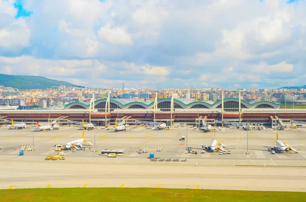 Istanbul Türkei Mai 2017 Flugzeuge Auf Dem Flugplatz Des Internationalen — Stockfoto