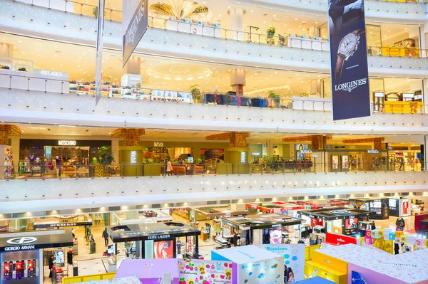 Shanghai China Dezembro 2016 Pessoas Shopping Novo Mundo Xangai — Fotografia de Stock