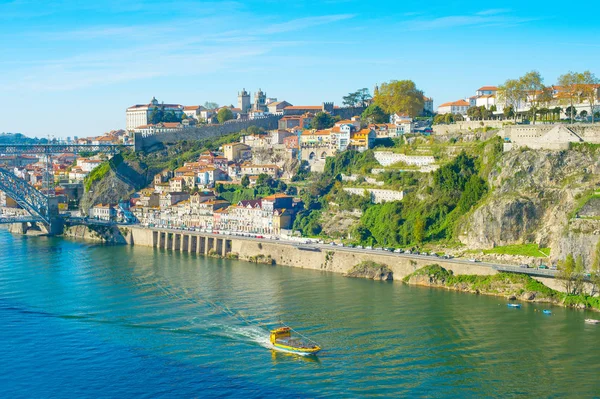 Barco turístico, rio Douro, Porto — Fotografia de Stock