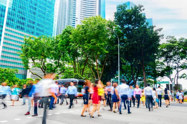 Paisaje urbano, multitud, gente de negocios, Singapur —  Fotos de Stock