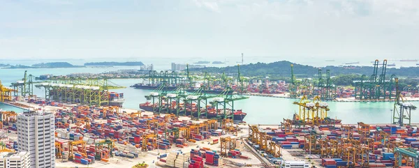 Containrar Panorama Shiping Singapore hamn — Stockfoto