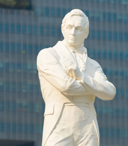 Сер Stamford Raffles статуя, Сінгапур — стокове фото