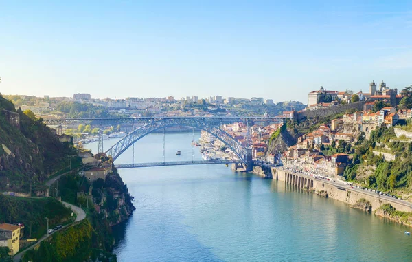 Douro River skyline Porto, Portugal — Stockfoto