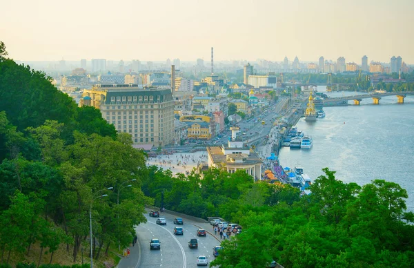 Skyline Kiev, Podol district. Ukraine — Stock Photo, Image