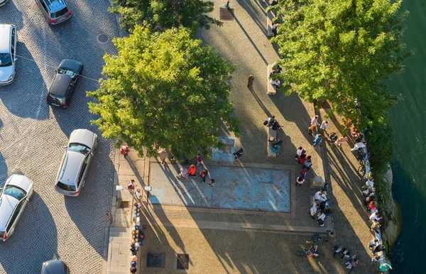 Lidé na promenádě, Porto Portugal — Stock fotografie