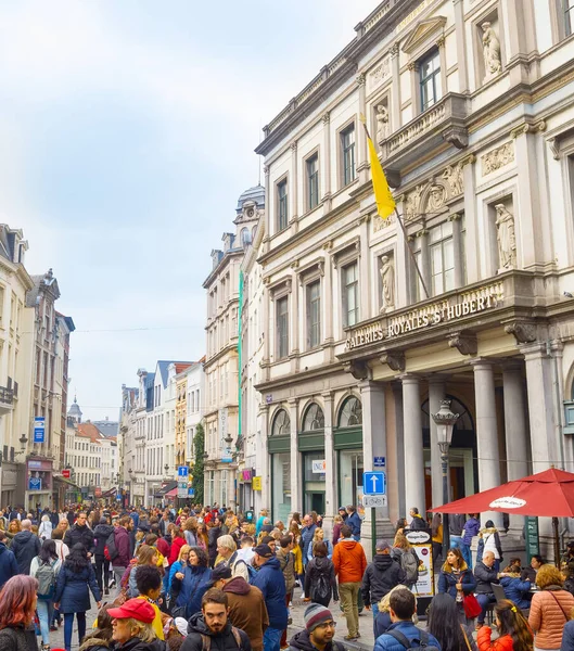 Brüksel Belgium Ekim 2019 Saint Hubert Kraliyet Galerilerinin Önündeki Old — Stok fotoğraf