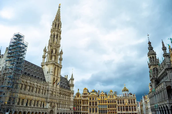 Grand Place Sight Building City Central Square View Moody Skyline — Stock Photo, Image