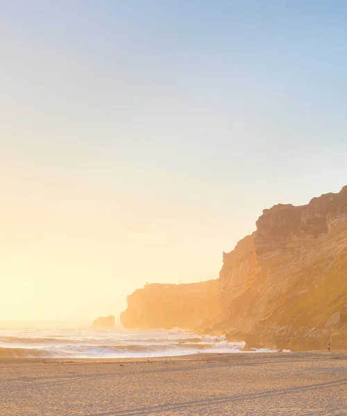 Paisaje Con Playa Del Océano Atardecer Hermoso Nazare Portugal — Foto de Stock