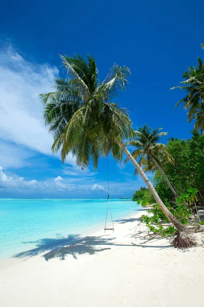 Playa Tropical Maldivas Con Laguna Azul — Foto de Stock