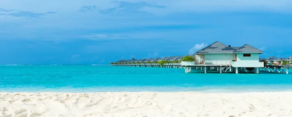 马尔代夫海滩度假村全景景观 暑假旅游假期背景概念 马尔代夫天堂海滩 — 图库照片