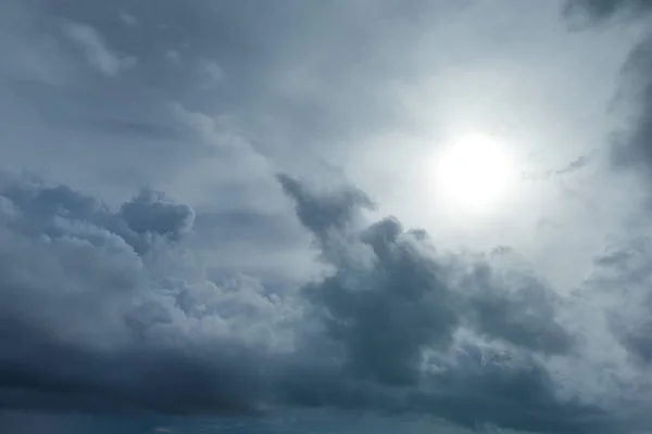 Cielo Blu Con Nuvole Primo Piano — Foto Stock