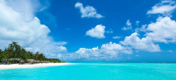 Maldivas Playa Resort Paisaje Panorámico Vacaciones Verano Vacaciones Concepto Fondo — Foto de Stock