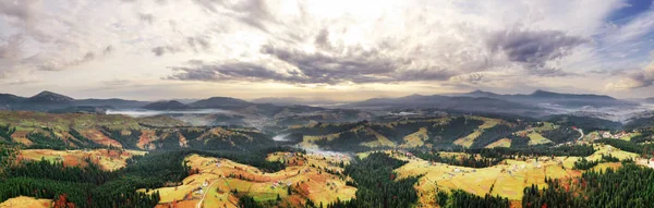 Carpathian Mountain Sunny Landscape — Stock Photo, Image