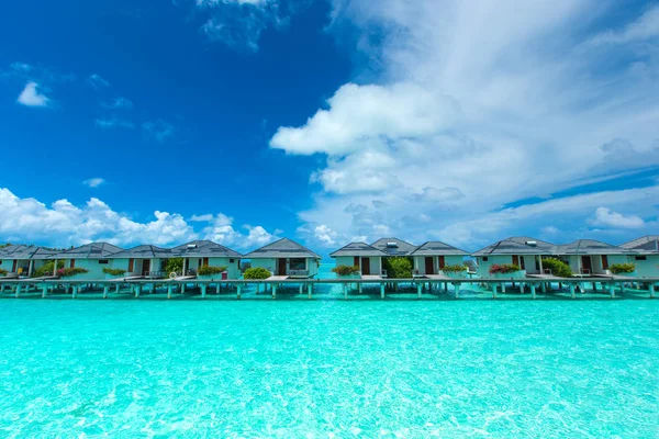 Maldív Szigetek Vízi Bungalók Óceán Víz Táj — Stock Fotó
