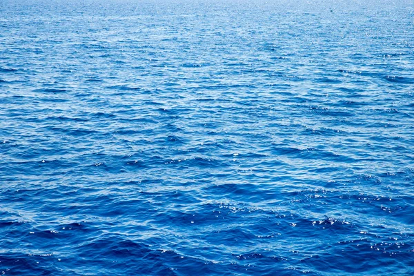 コピースペースと静かな水中シーン — ストック写真