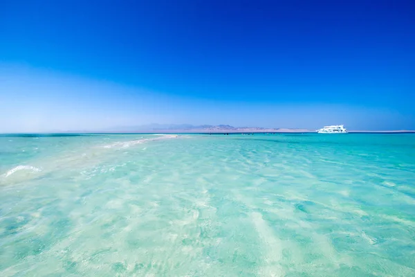 Île Tropicale Des Maldives Avec Plage Sable Blanc Mer — Photo