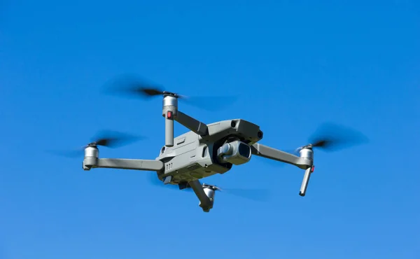 Helicóptero Drone Voando Com Câmera Digital — Fotografia de Stock