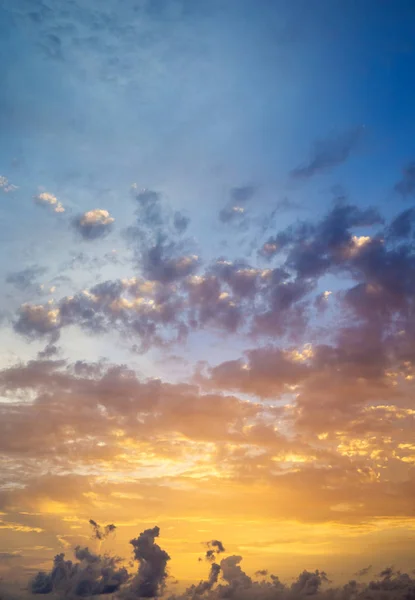Захід Сонця Сонячними Променями Небо Хмарами Сонцем — стокове фото