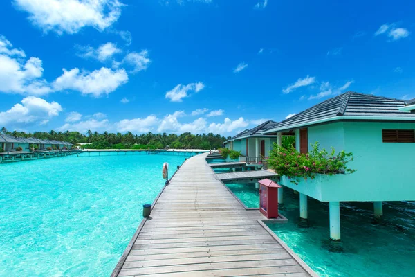 Malediwy Water Bungalow Ocean Woda Krajobraz — Zdjęcie stockowe