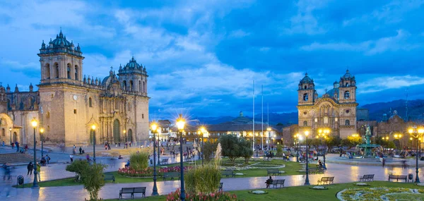 库斯科秘鲁 大教堂的圣多明各在 2015 日在秘鲁库斯科建设完成在 1654 近百年来之后开始建设 — 图库照片