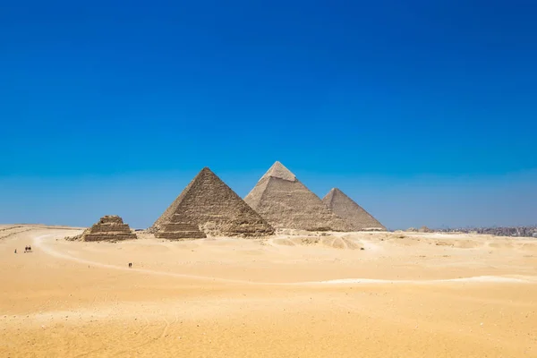 Pirámides Con Hermoso Cielo Guiza Cairo Egipto — Foto de Stock