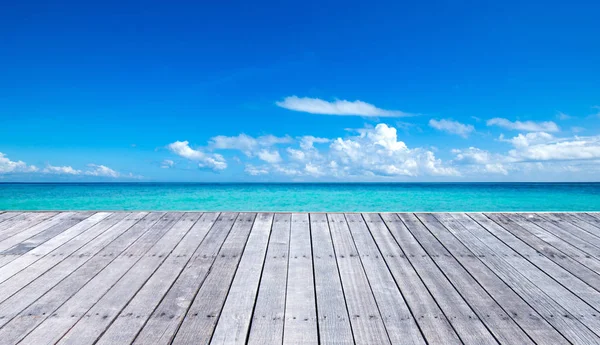 Meer Und Perfekter Himmel — Stockfoto