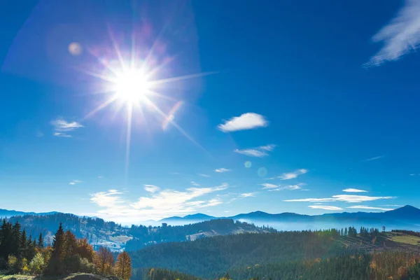 Cárpatos Montaña Paisaje Soleado — Foto de Stock