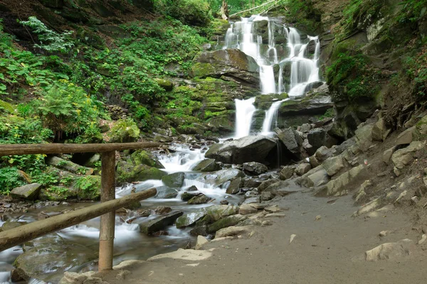 Panoramic beautiful deep forest waterfall — Stock Photo, Image