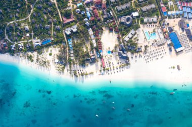 Zanzibar güzel tropikal Adası havadan görünümü. Za deniz